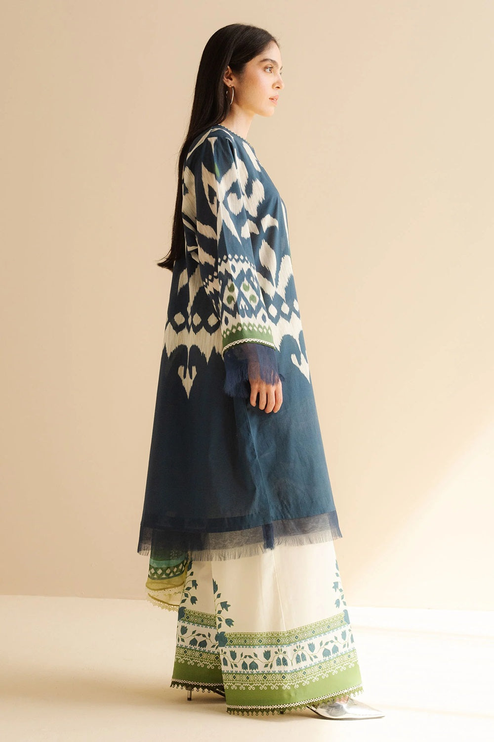 Original Factory Leftover Coco by Zara Shahjahan Digital Print Lawn - Sila-6B - TC-1305