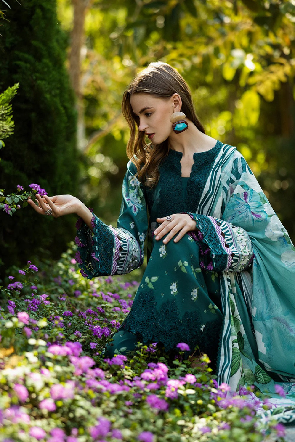 Elaf Premium Printed Embroidered Lawn'25 ELK-07B JADE EMBRACE - TC-1351