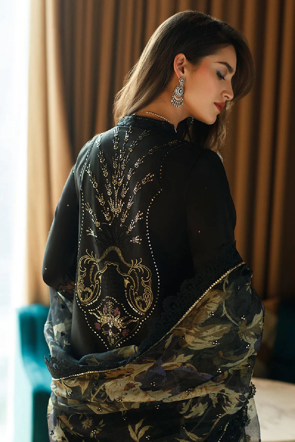 Mushq Astoria Festive Lawn '23 - OLIVIA - TC-547