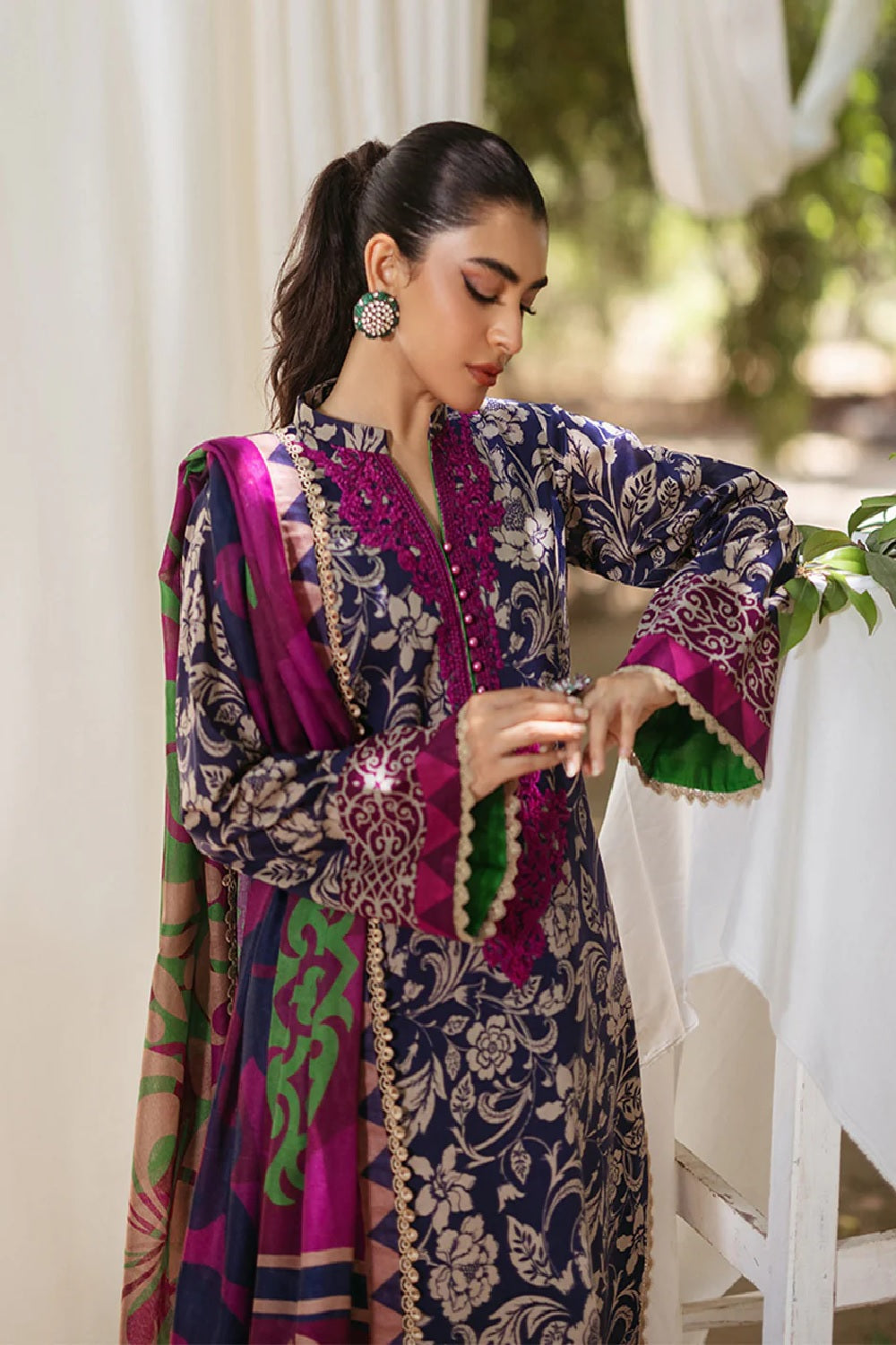 Zainab Chottani Tahra Lawn'24 - TAMARA - D 7B - TC-1023