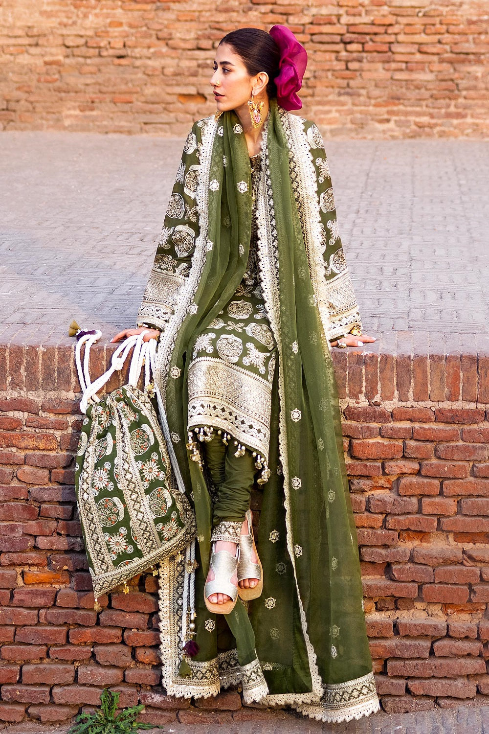 MNR - Mohsin Naveed Ranjha - Festive Lawn'23 - CHAMPA - TC-418