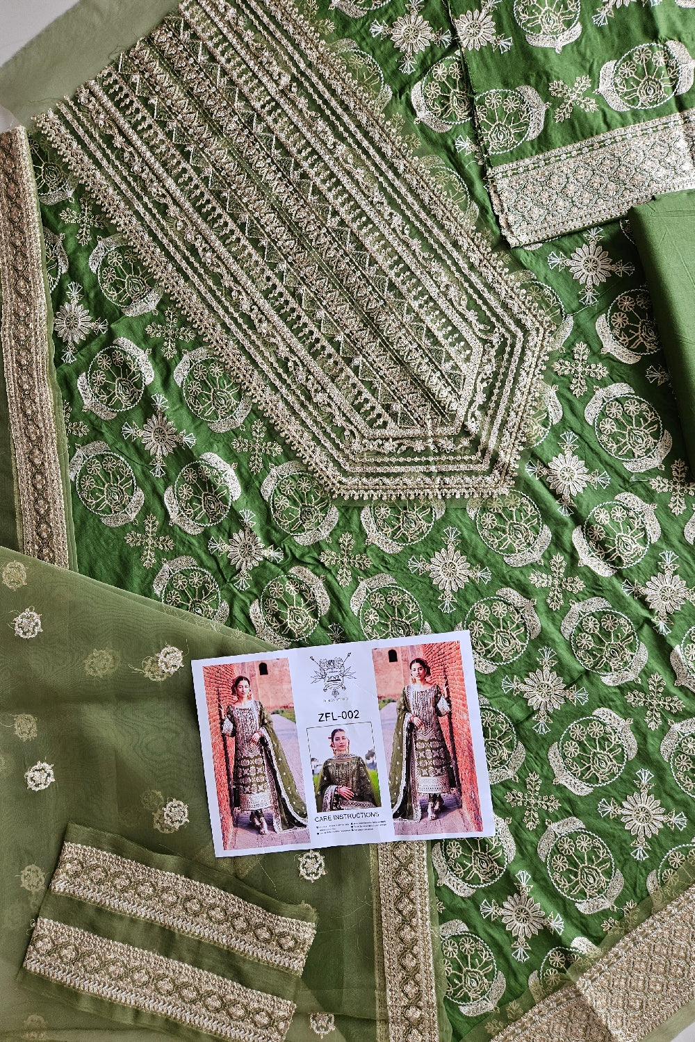 MNR - Mohsin Naveed Ranjha - Festive Lawn'23 - CHAMPA - TC-418