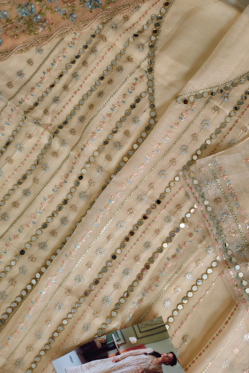 Qala By Mushq - Luxury Kamdaani Festive Collection - AAIMA - TC-539
