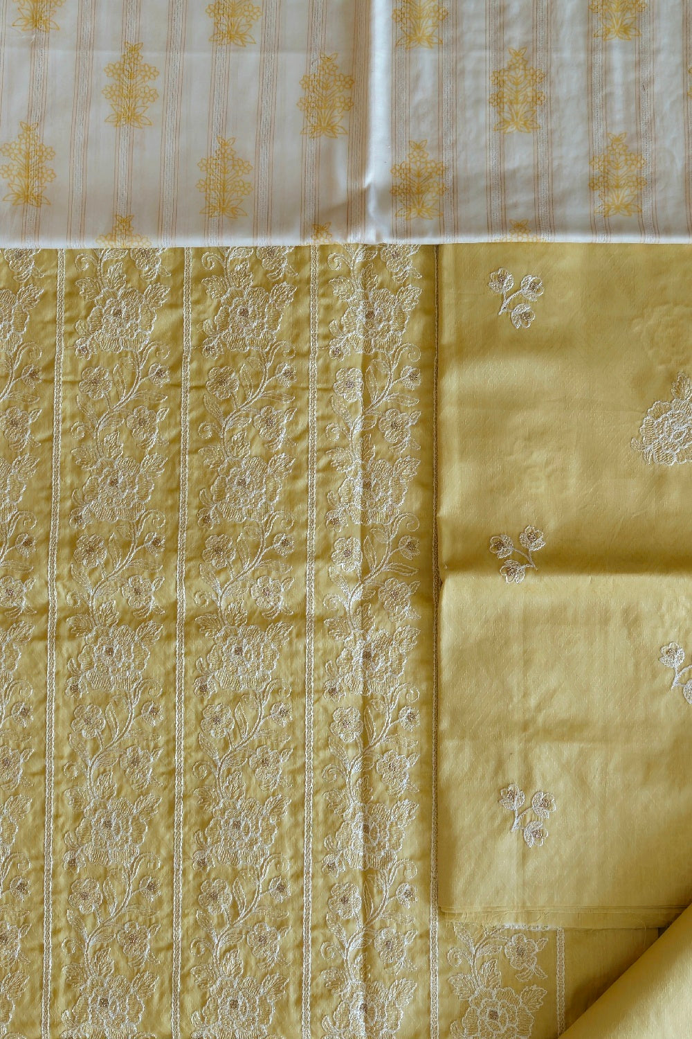 Branded Embroidered Lawn Collection"24 (5 Colors) TC-813