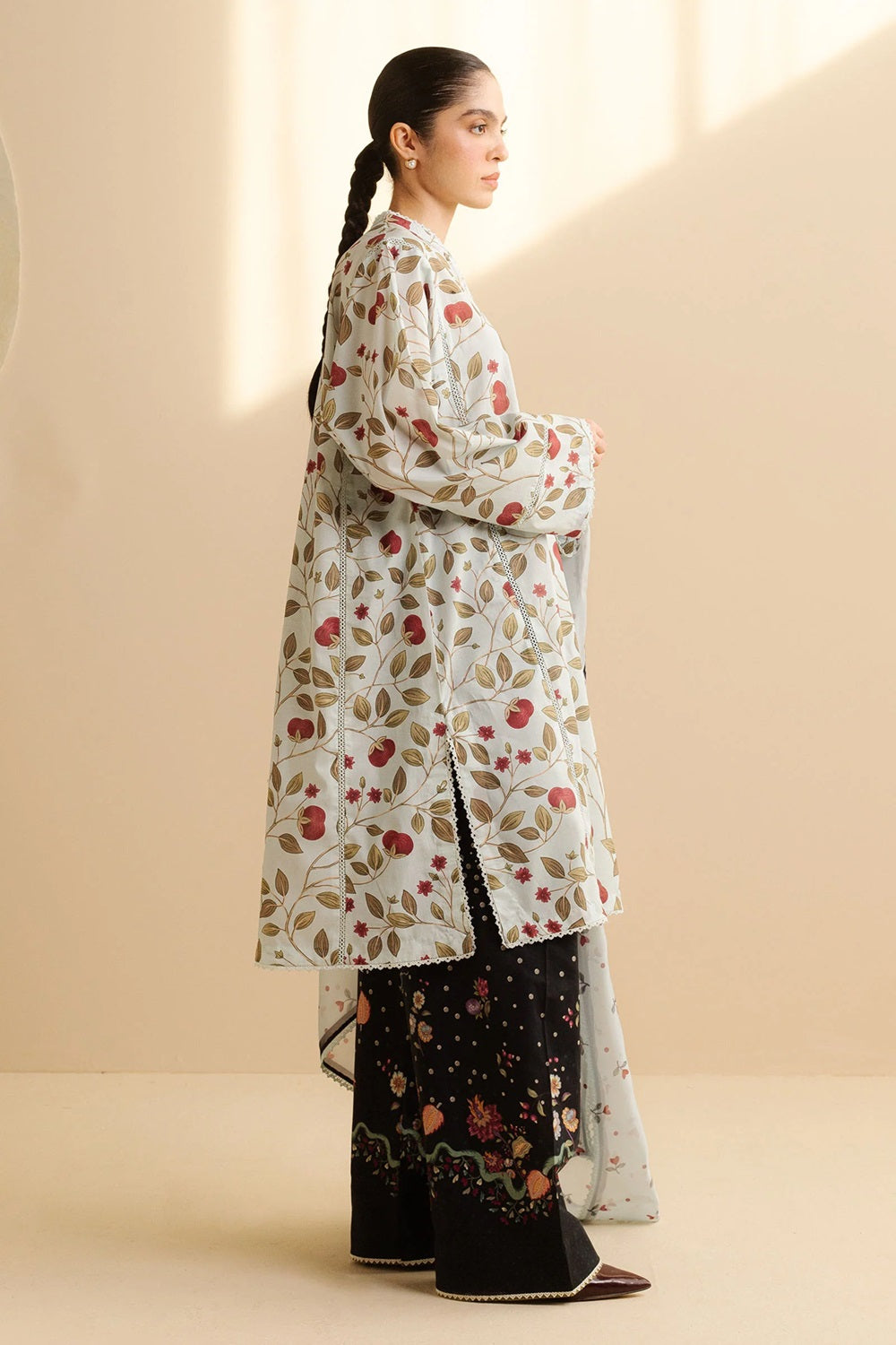 Original Factory Leftover Coco by Zara Shahjahan Digital Print Lawn - Rey-7B - TC-1303
