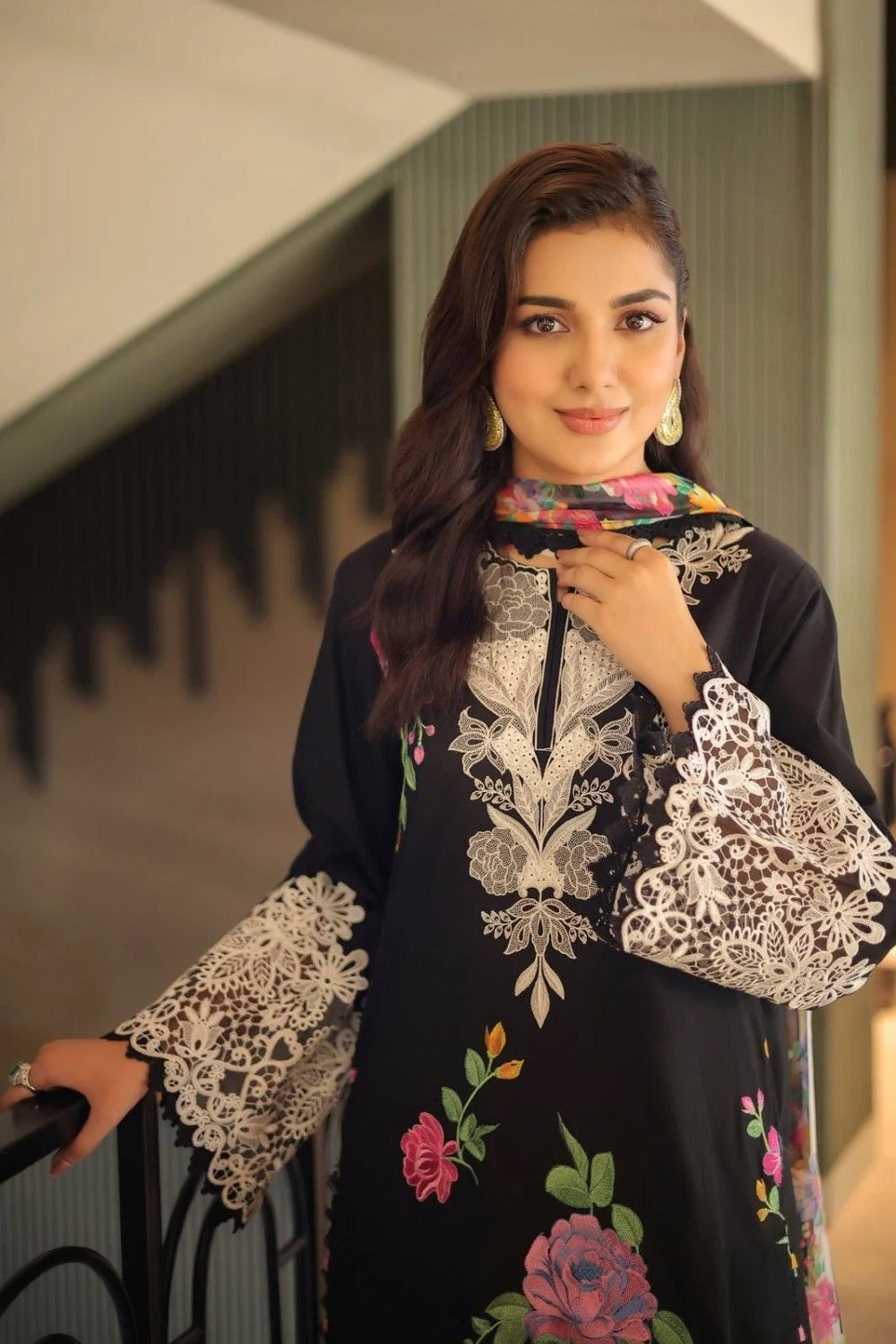 Aneelas Luxury Printed Embroidered Lawn - TC-1760
