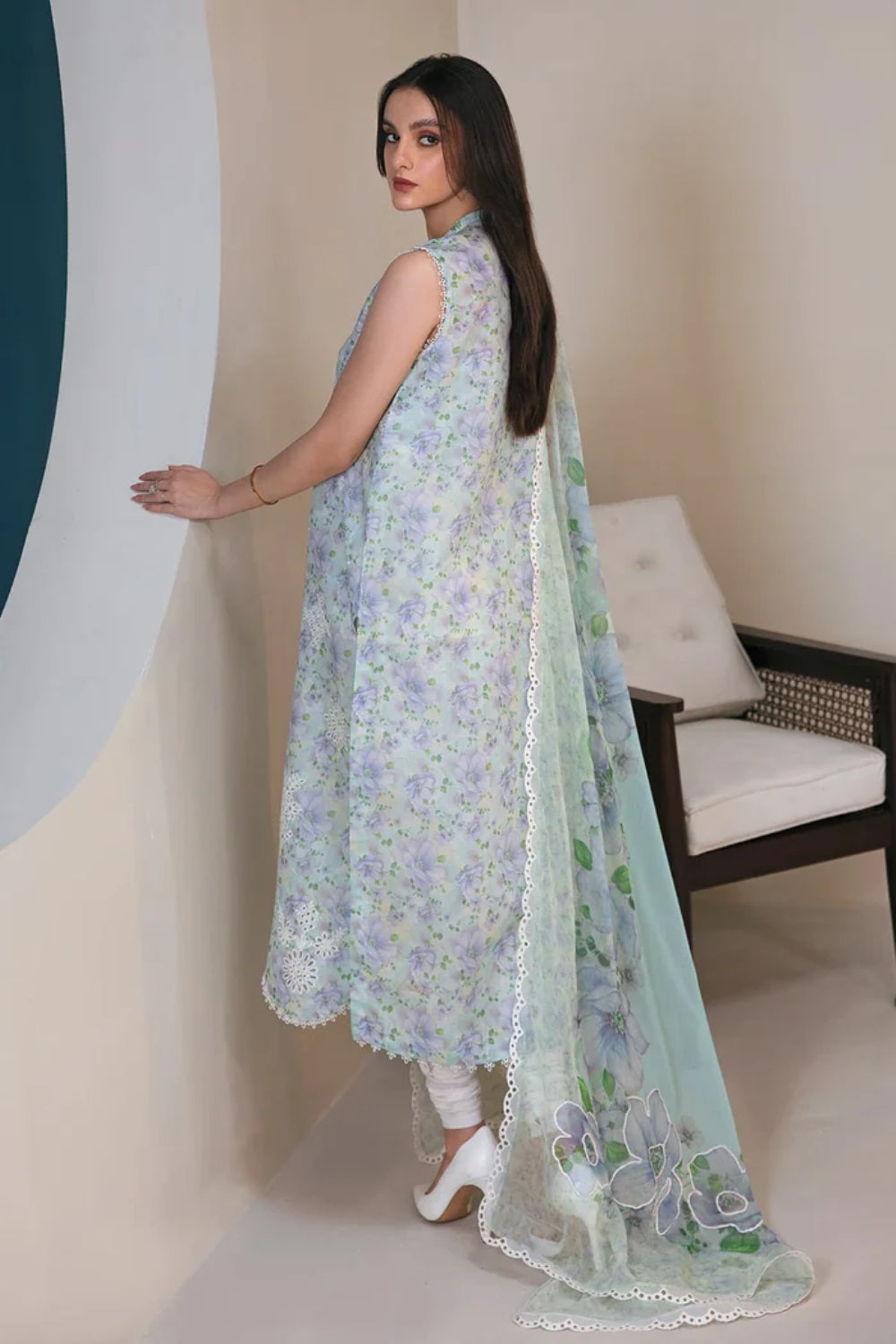 BAROQUE EMBROIDERED LAWN UF-357 - TC-758
