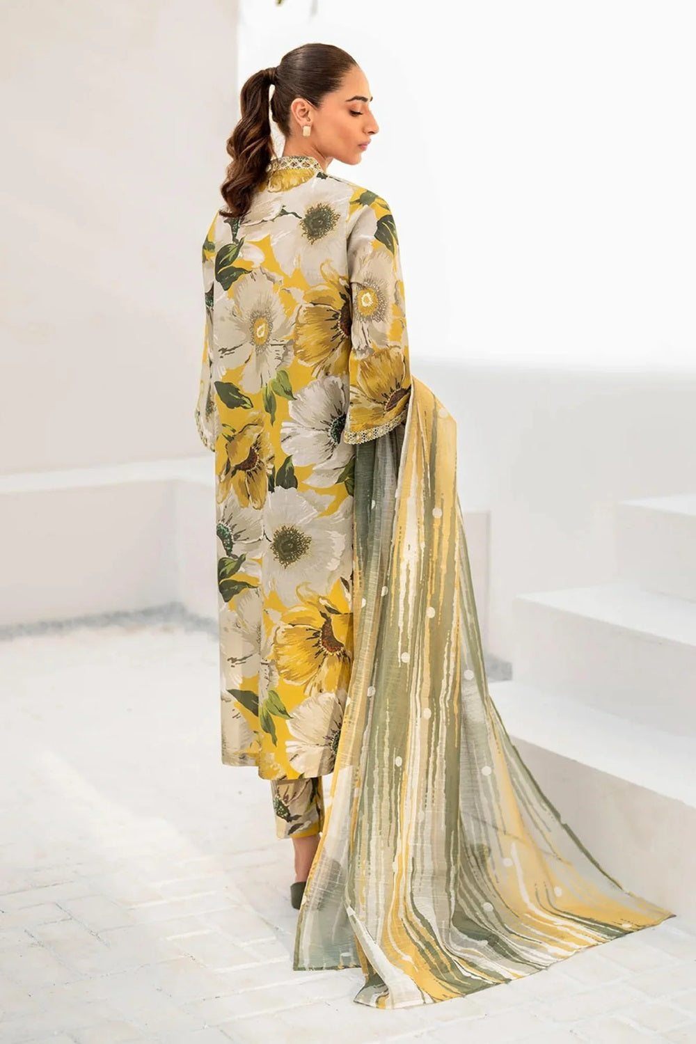BAROQUE EMBROIDERED LAWN EDITION'25 - TC-1249