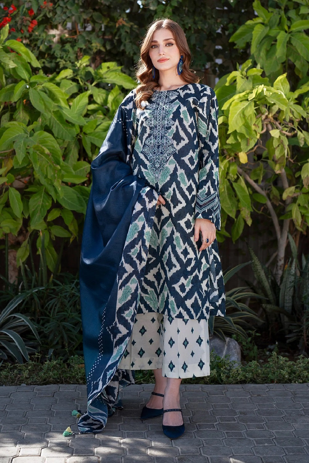 Baroque Printed Embroidered Lawn'26 - SF-4069 - TC-1539