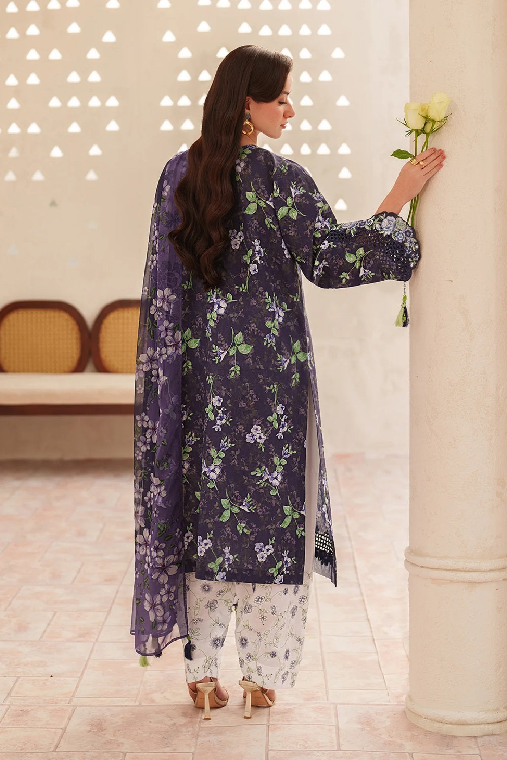 Baroque Printed Embroidered Lawn SF-4405 - TC-1583
