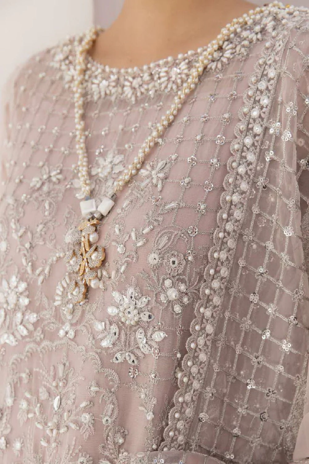 Baroque Chantelle Embroidered Lawn Edition'25 - CH11-D05 - TC-611