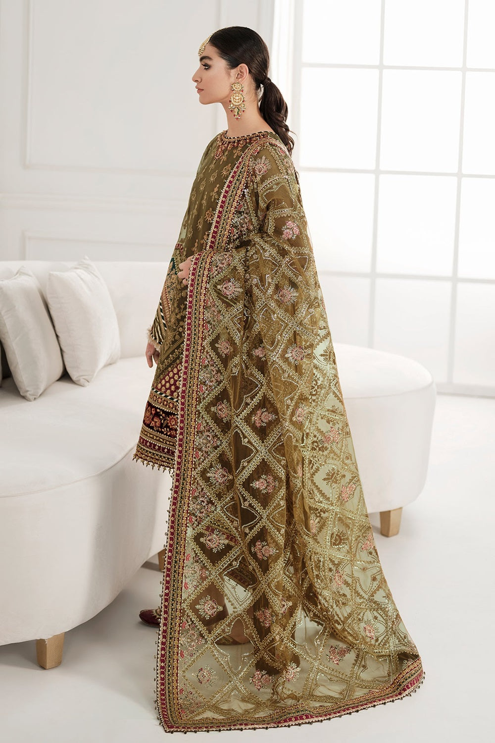 BAROQUE - CHANTELLE EMBROIDERED COLLECTION'24 - CH10-D06 - TC-1042