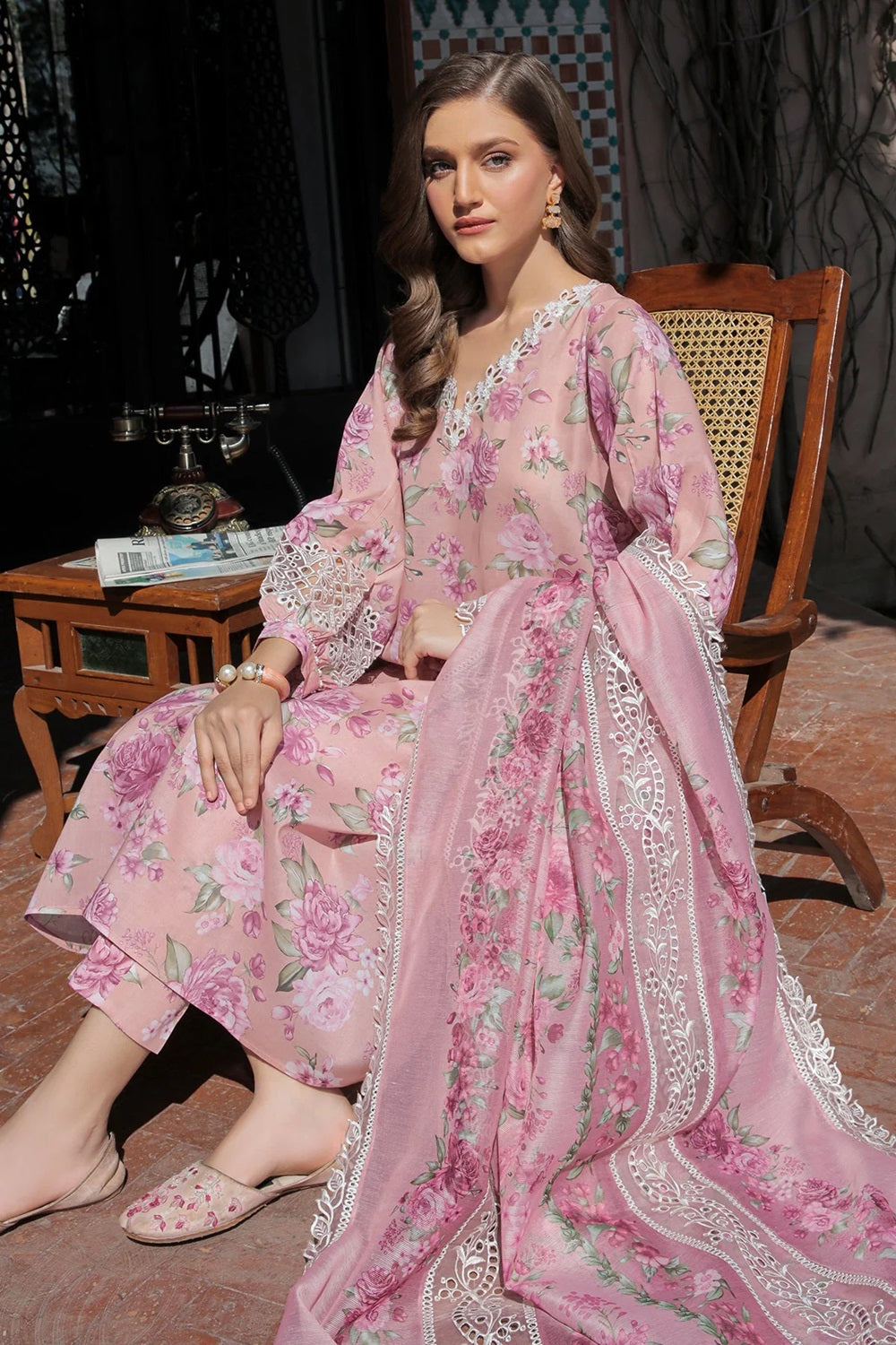 BAROQUE EMBROIDERED LAWN UF-315 - TC-696