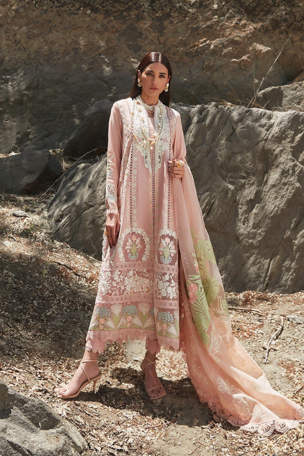 Crimson X Saira Shakira Luxury Lawn 2023 - Chikkankari Affair - D2 B - TC-639