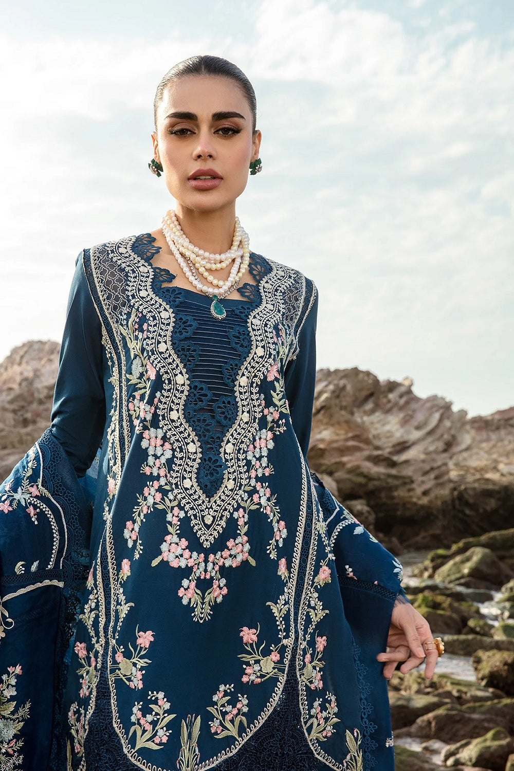 Saira Shakira Lawn'24 by Crimson - Lolita - Lapis - TC-812