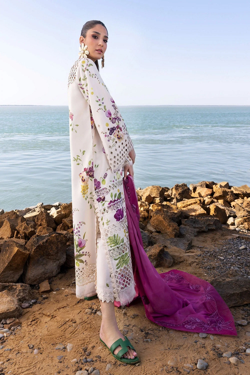 FLOW BY CRIMSON Chikankari Lawn'25 Bloom Bold - D4 A - TC-1258