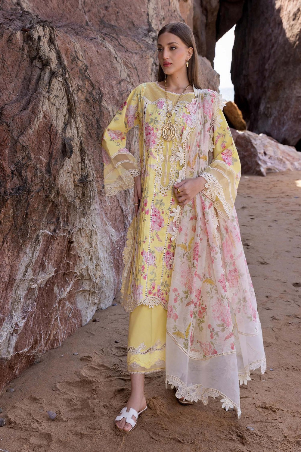 FLOW BY CRIMSON Chikankari Lawn'25 Who'S That Girl - D3 A - TC-1294
