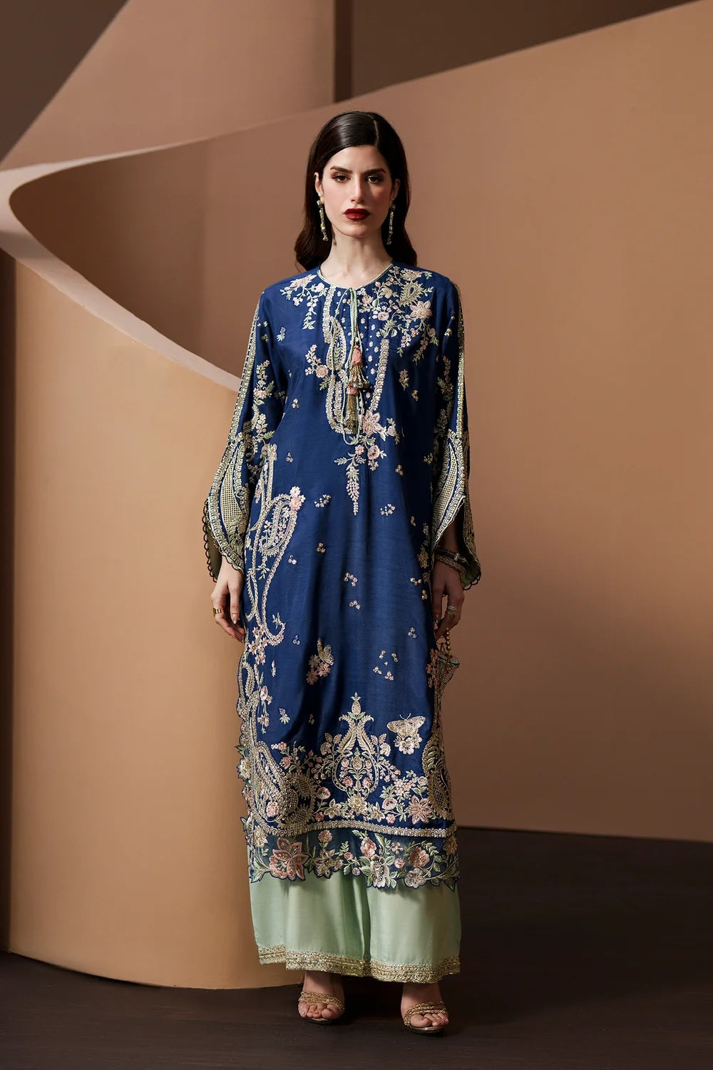 Ethnc Luxury Embroidered Wedding Festive Edition'26 - TC-1828