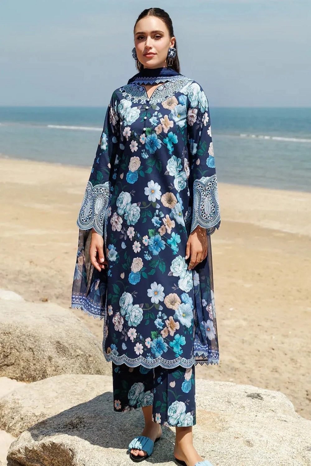 Farasha Aurea Eid Summer Lawn'25 D-13 Floral Blush - TC-1419
