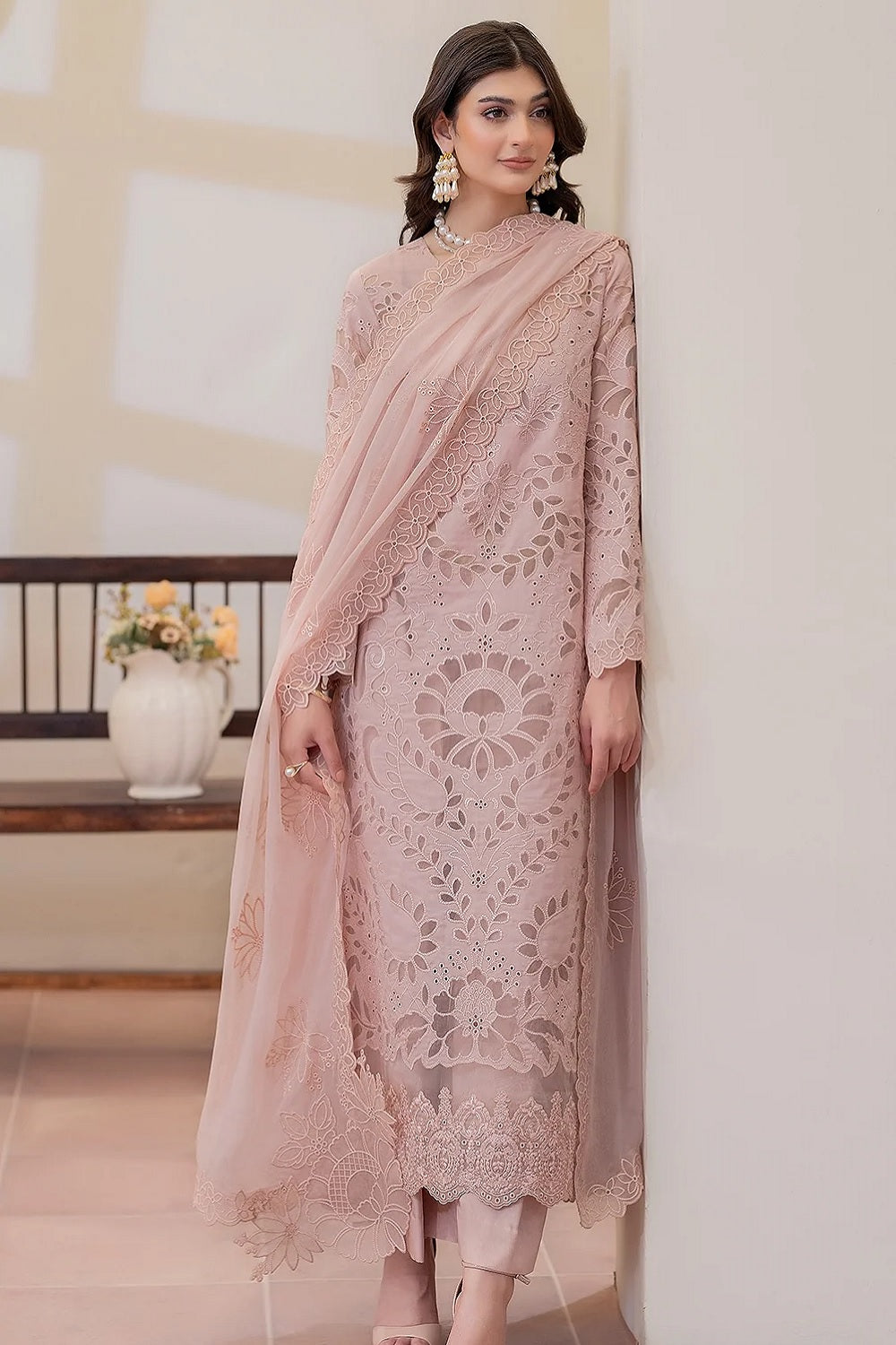 Imrozia ROHI Luxury Embroidered Lawn Edition'26 - TC-1642