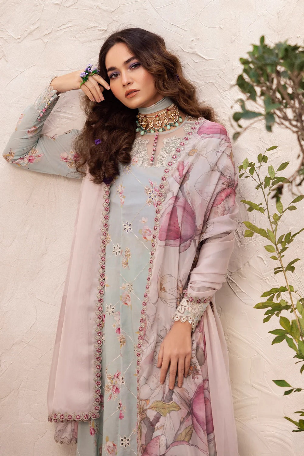 Iznik Dahlia Lawn Summer'24 - DL-10 - TC-818