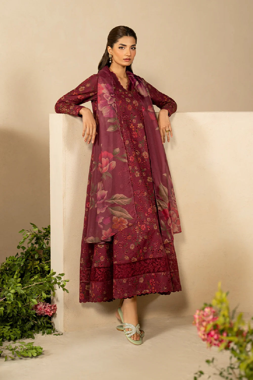 Iznik Festive Lawn Summer'24 - EFL-10 - TC-1226