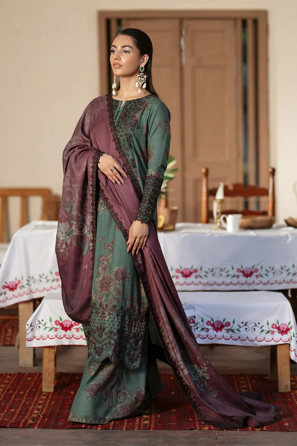 Iznik Festive Lawn Summer'25 - IPK-08 - TC-1251