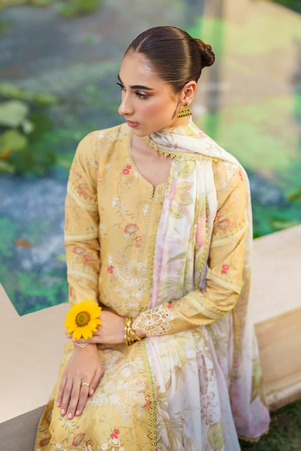 Iznik Festive Lawn Summer'24 - SFL-09 - TC-953