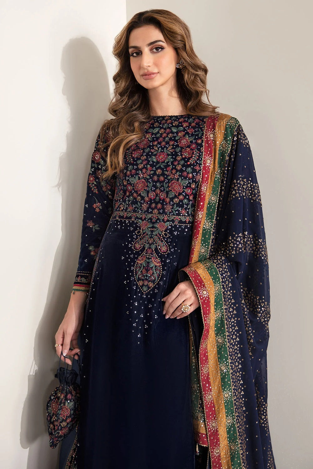 Jazmin Embroidered Lawn Formal VF-2005 - TC-834