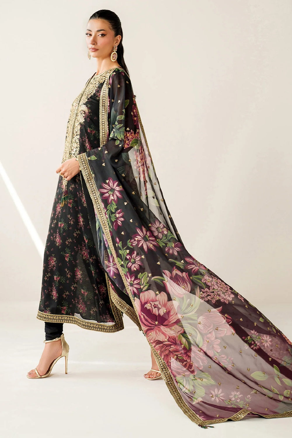 Jazmin Embroidered Printed Lawn Edition'25 UC-3083 - TC-1400