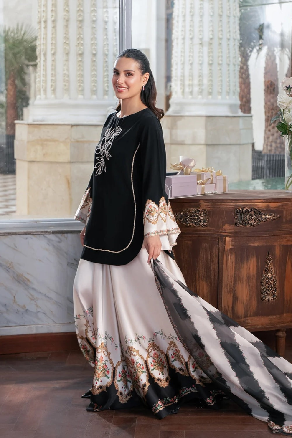 Lulusar Eid featuring Iqra Aziz Shamoz Silk - ELRAE - TC-1749