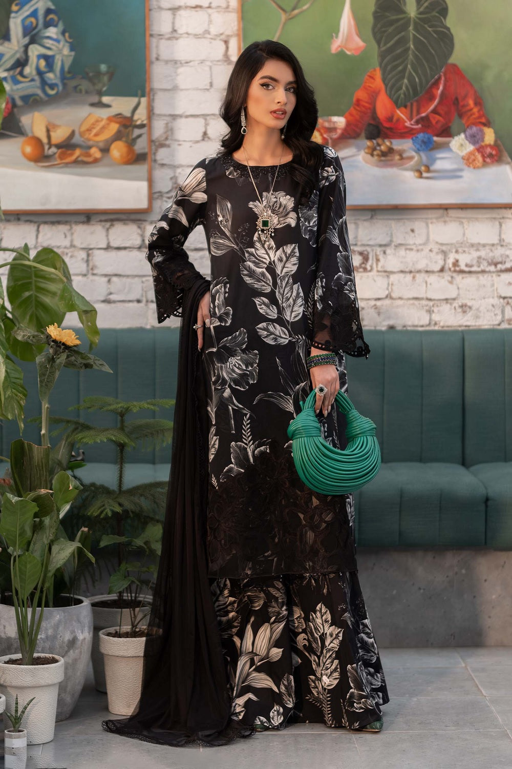Maria.B Luxury Embroidered Lawn 2025 DW-EF25-29 - TC-1262
