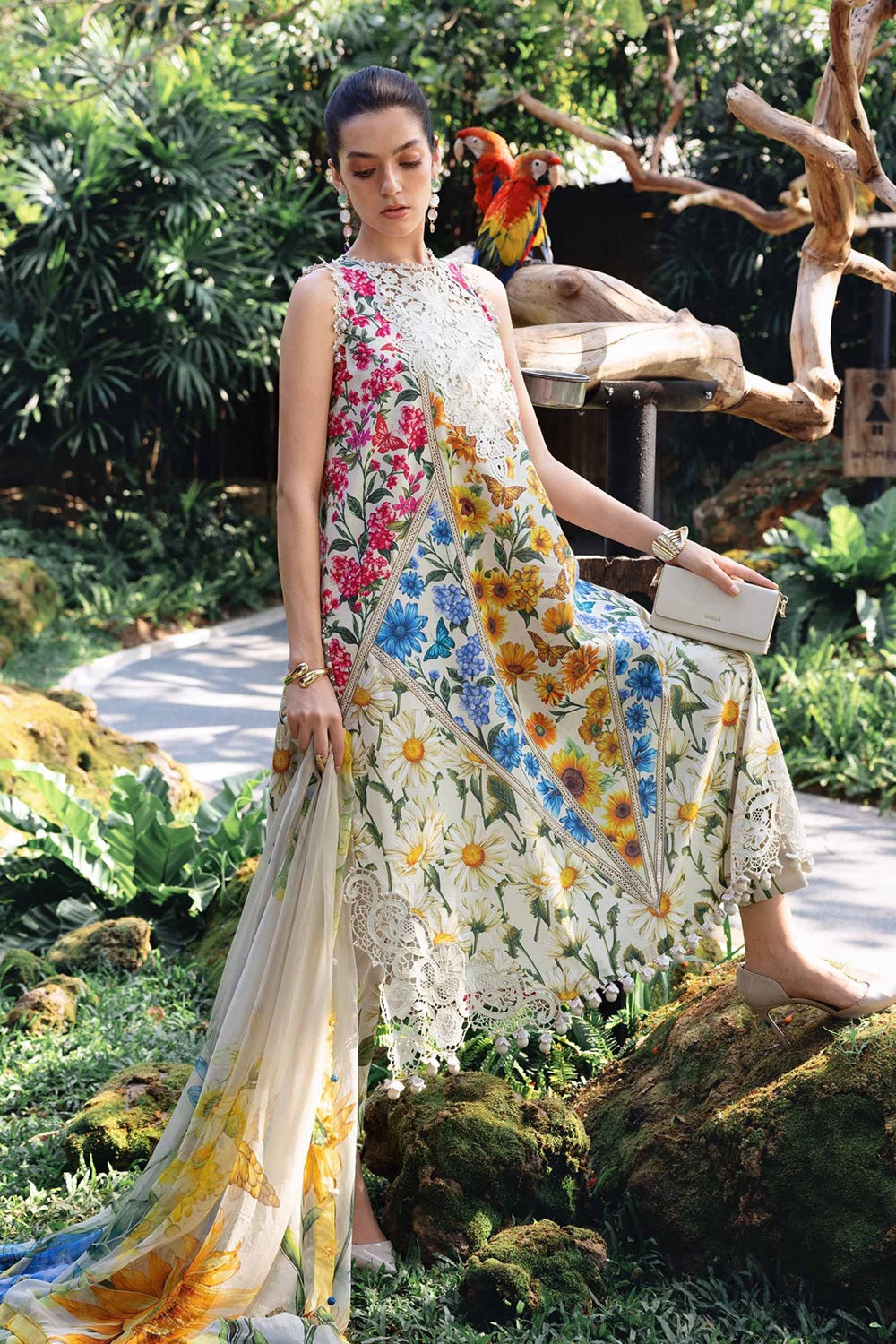 MPRINTS SPRING SUMMER '26 D10-A Embroidered Lawn - TC-1496