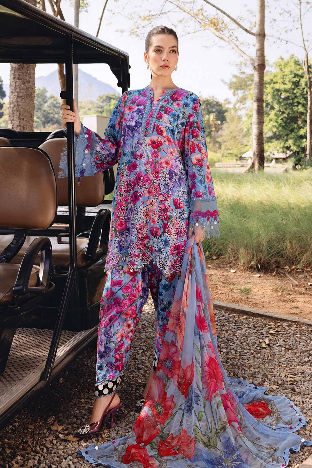 MPRINTS SPRING SUMMER '26 D02-B Embroidered Lawn - TC-1512