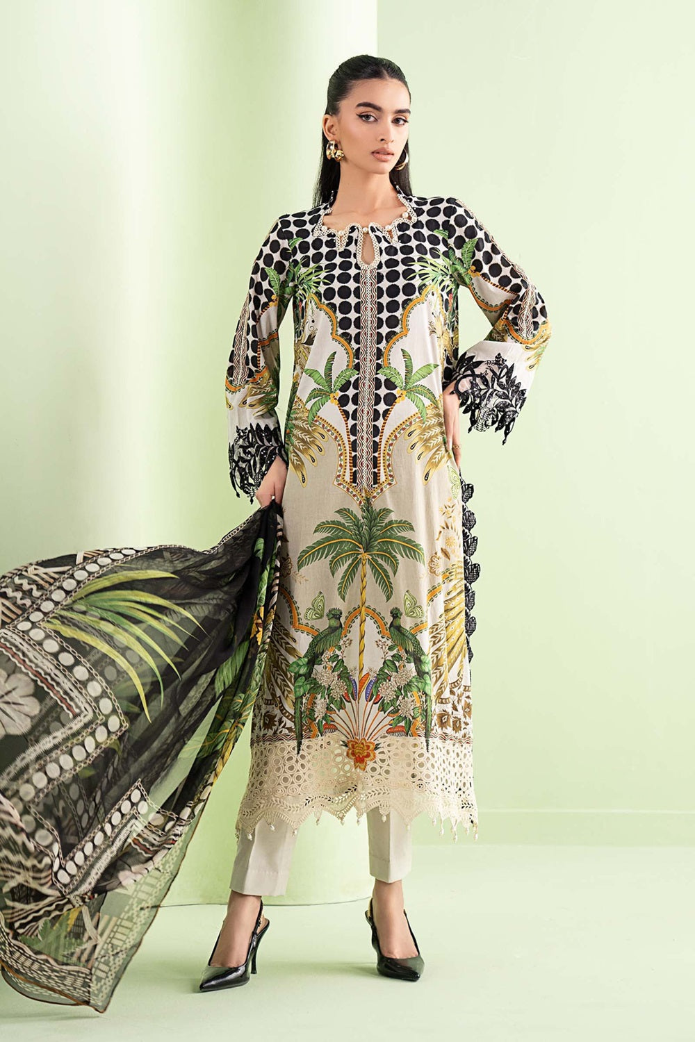 MPRINTS SPRING SUMMER '26 D-2905-A Embroidered Lawn - TC-1575