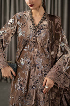Maria.B. Winter LUXE Luxury Embroidered Velvet Suit | WLS-1303 - TC-1809