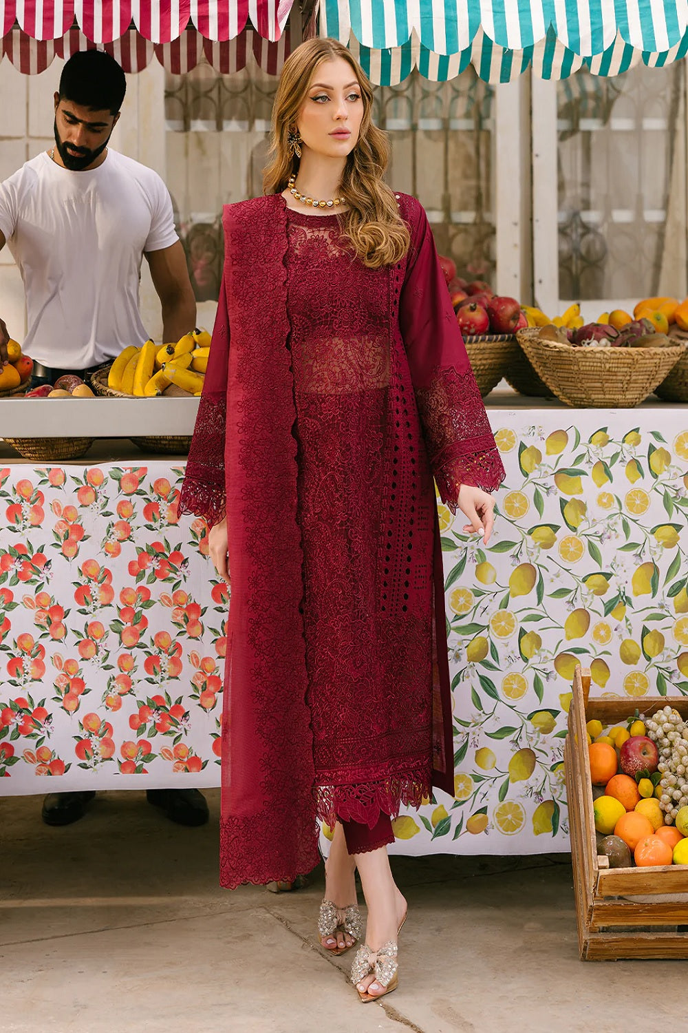 MAHNUR Luxury Lawn Edition 2025 SCARLET DREAM - TC-1194