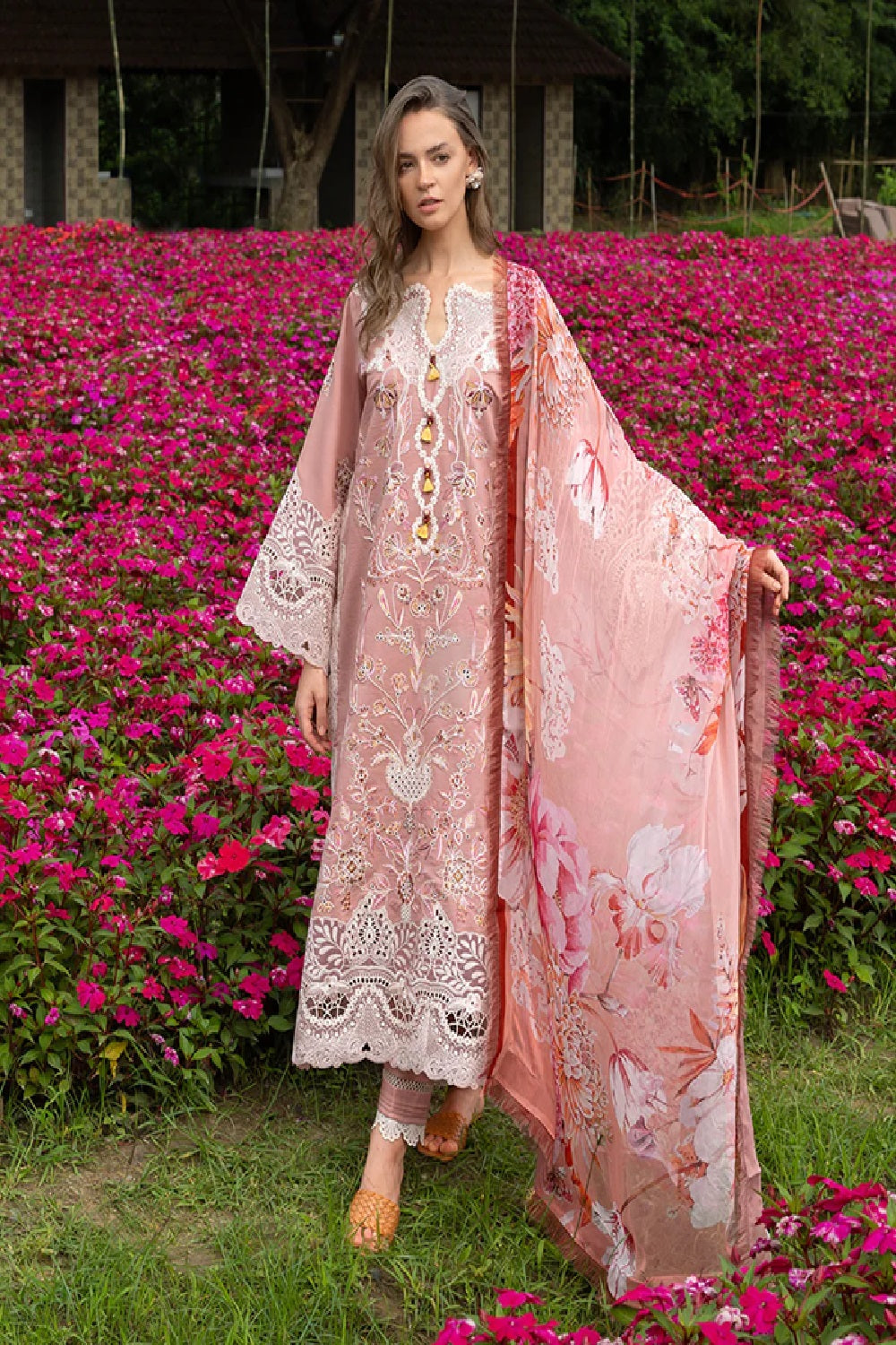 Mushq Hemline The Secerat Garden Luxury Lawn - Peach Blossom - TC-1508
