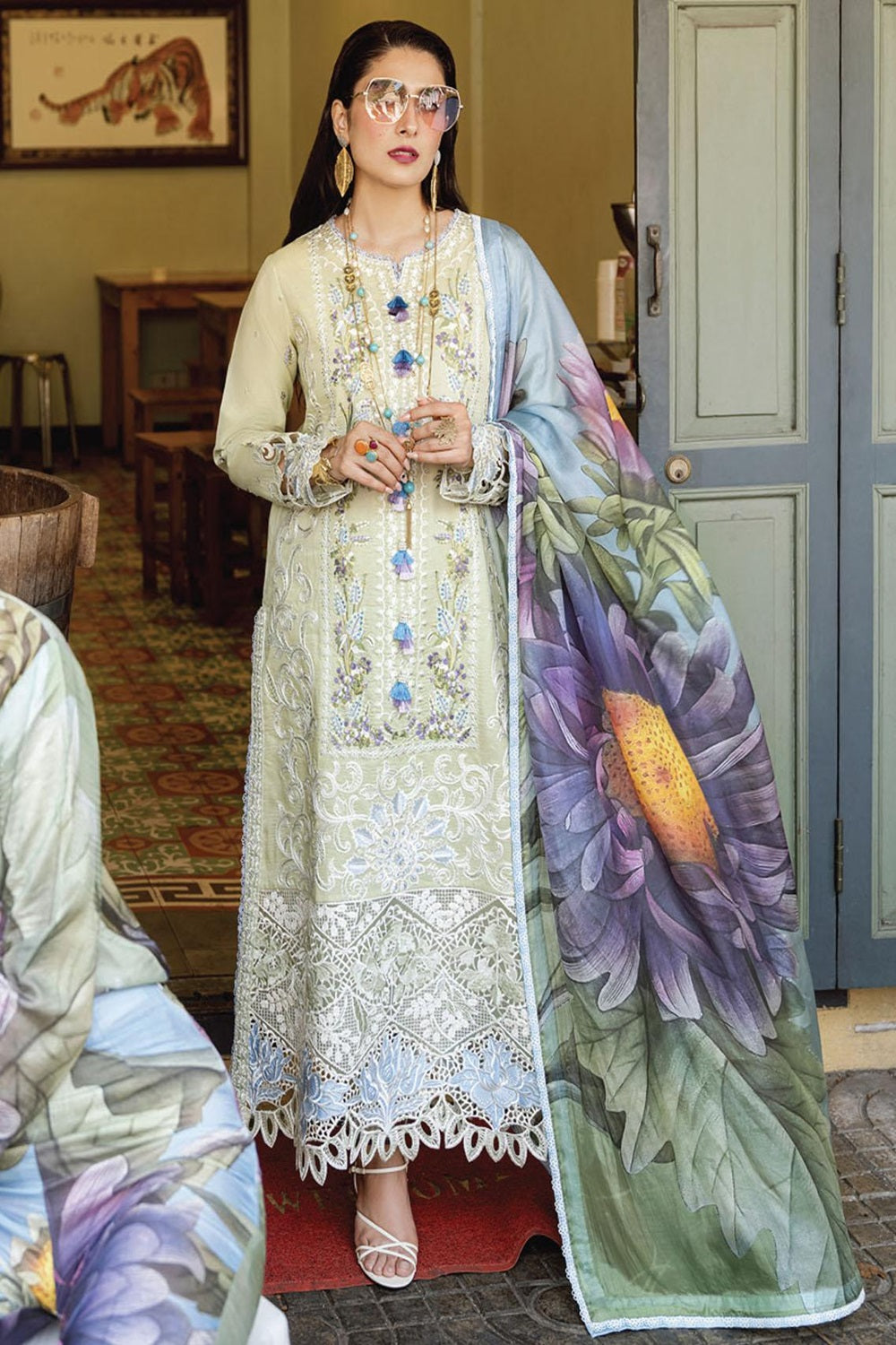 Mushq LAWANA Luxury Lawn 2023 - EMON - TC-686