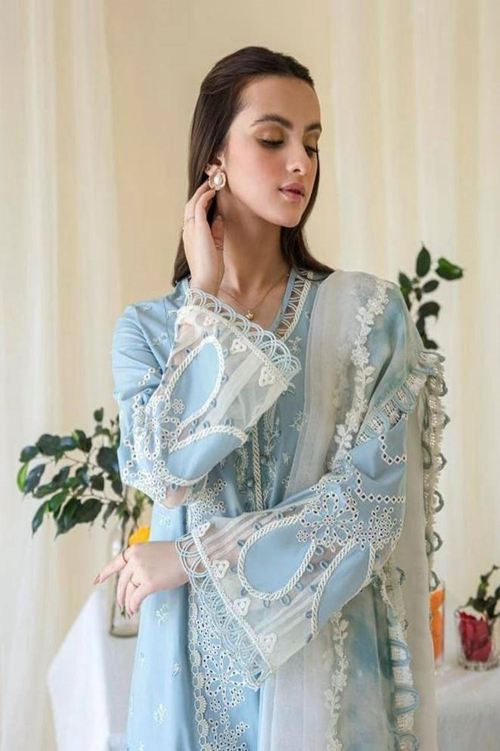 Qalamkar Luxury Embroidered Chikankar Lawn Edition - TC-1141