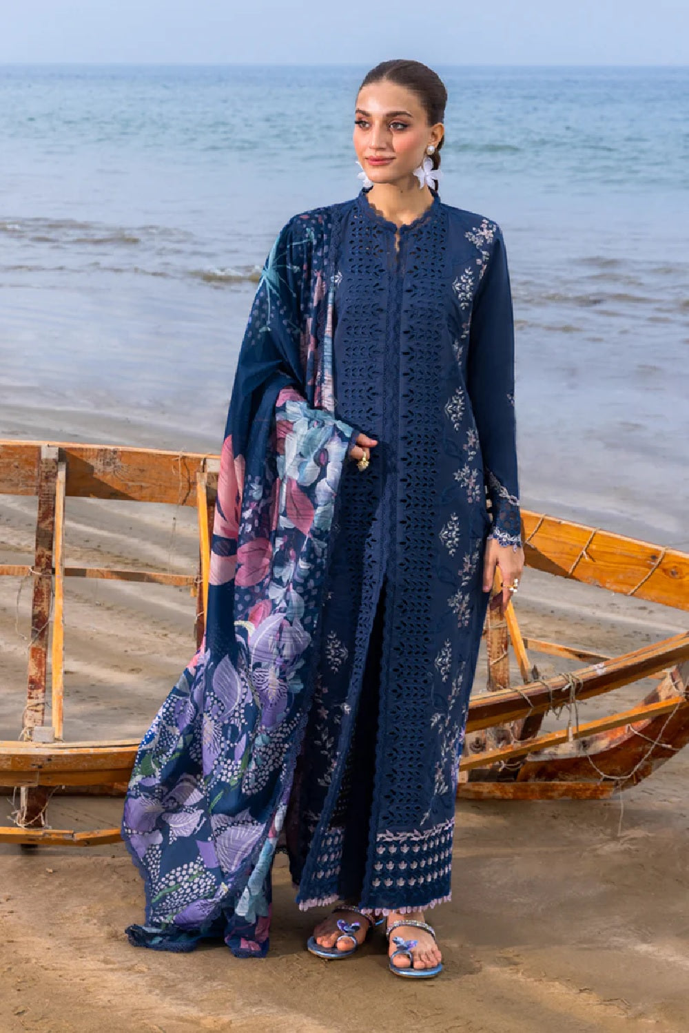 Rang Rasiya Carnation'26 Luxury Lawn Edition D-05 Keya – TC-1509