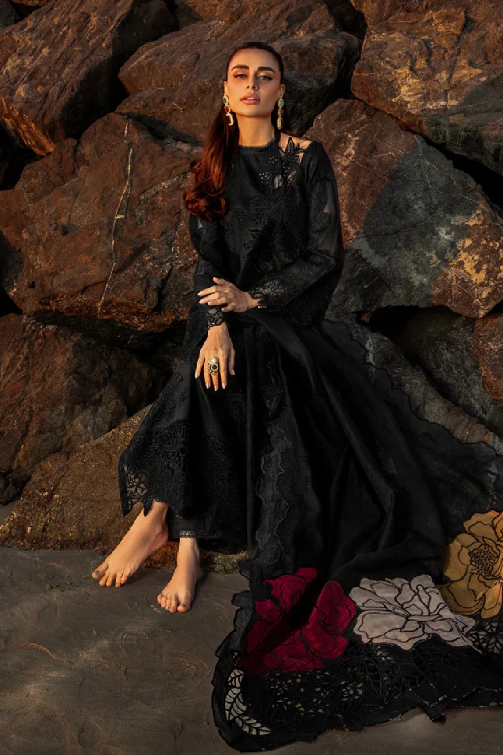 Rang Rasiya Premium Embroidered Lawn D-01 RAMEEN - TC-1178