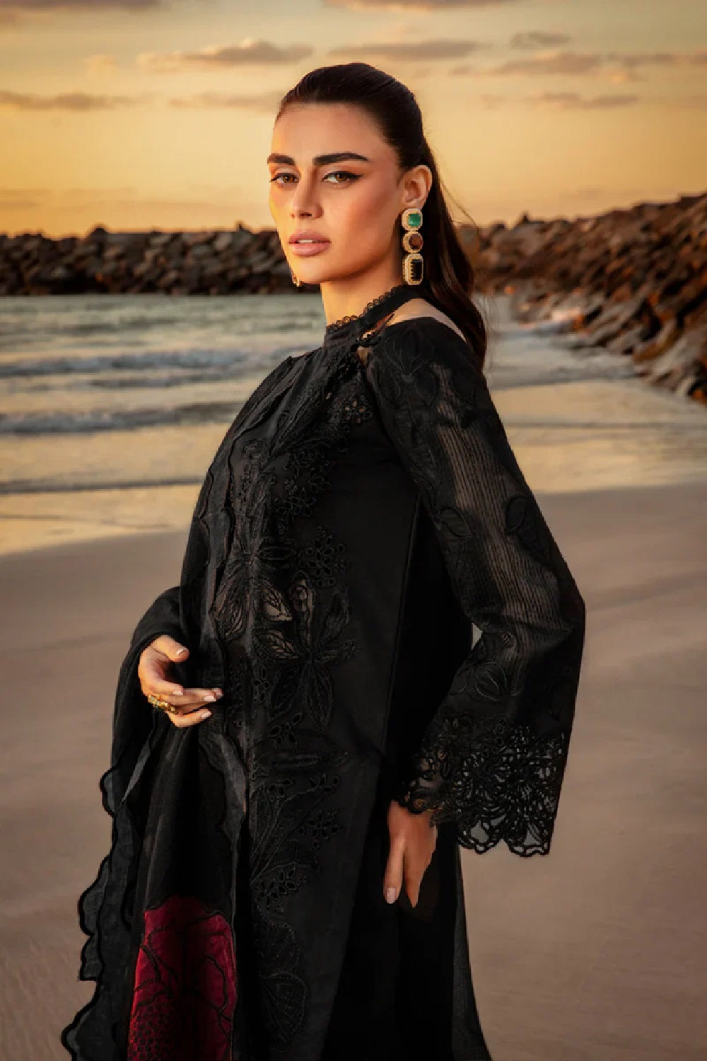 Rang Rasiya Premium Embroidered Lawn D-01 RAMEEN - TC-1178