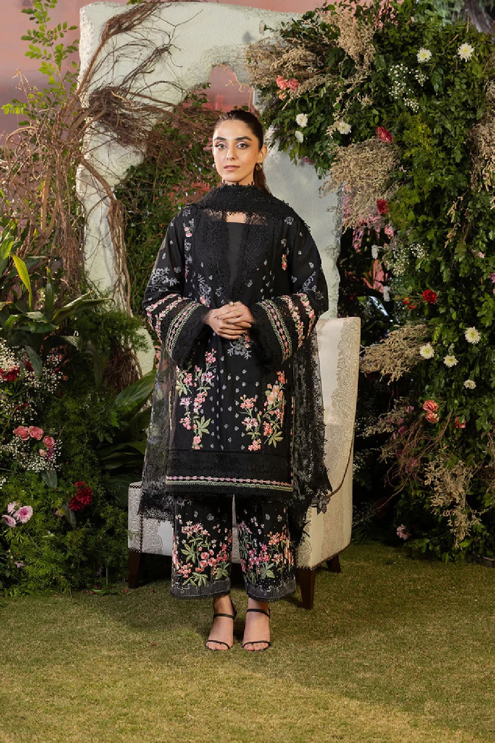 Sobia Nazir Luxury Lawn'25 D 14 B - TC-1211