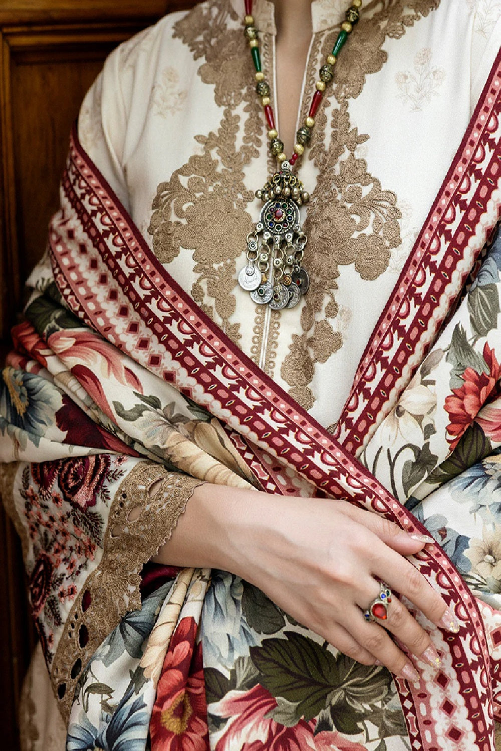 Zainab Chottani Lawn'25 - SHYNA-D3 - TC-1193