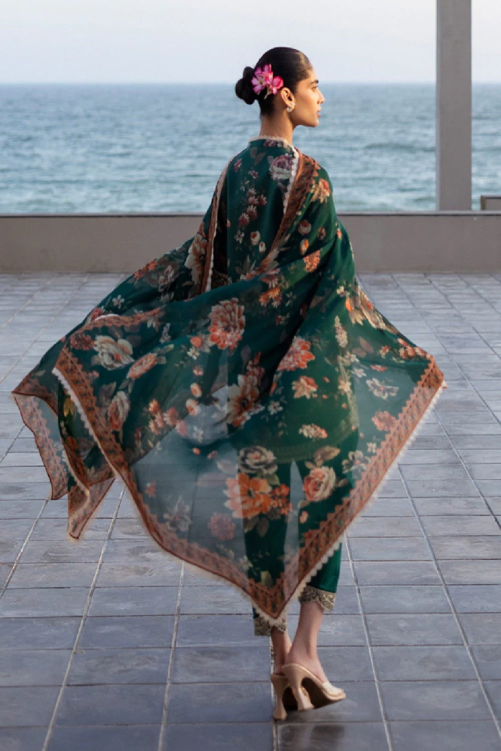 Zainab Chottani Lawn'25 - VELINA-01-UNS - TC-1327