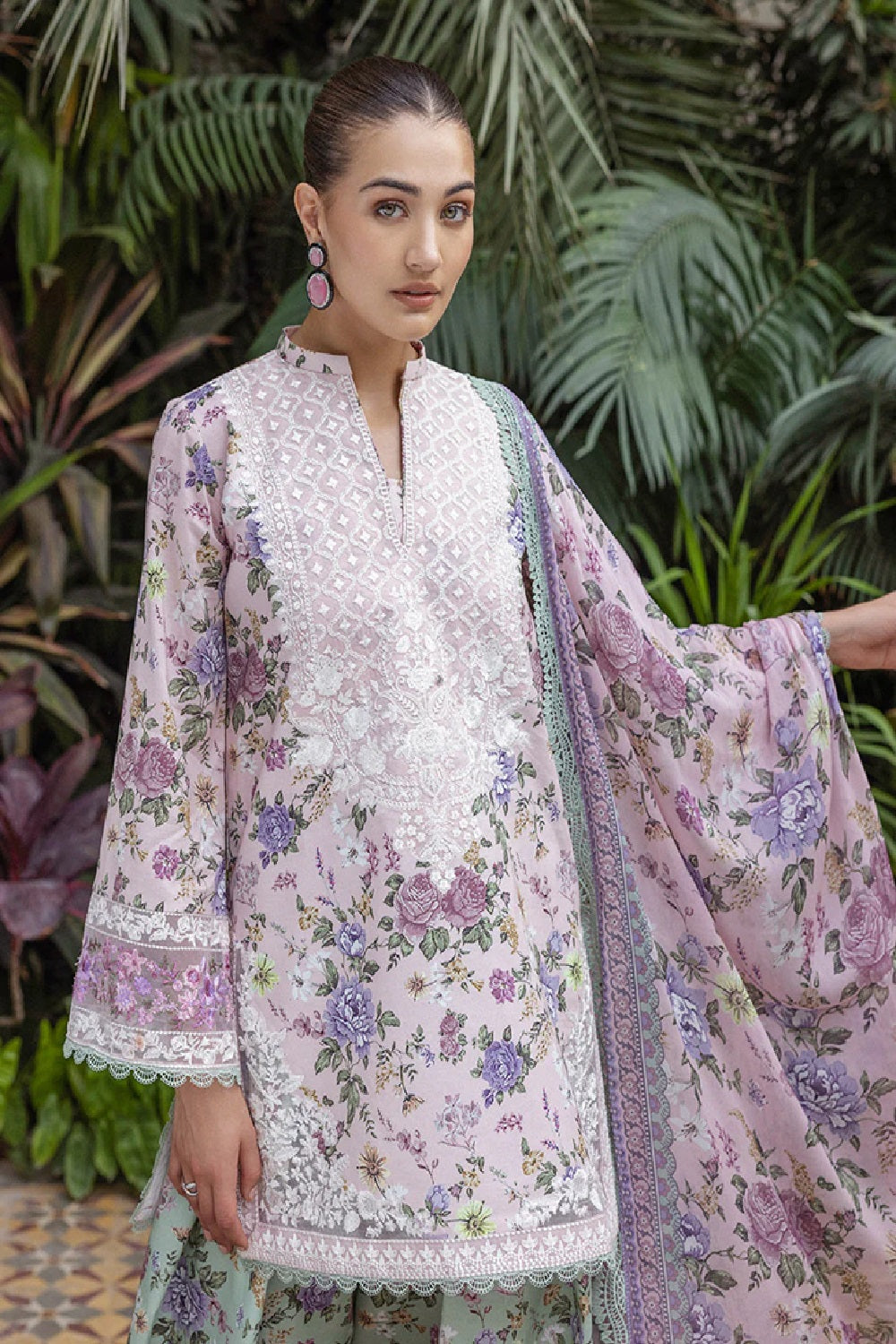 Zainab Chottani Tahra Lawn'25 - AMERE-D9 ( 2 Colors ) - TC-1473