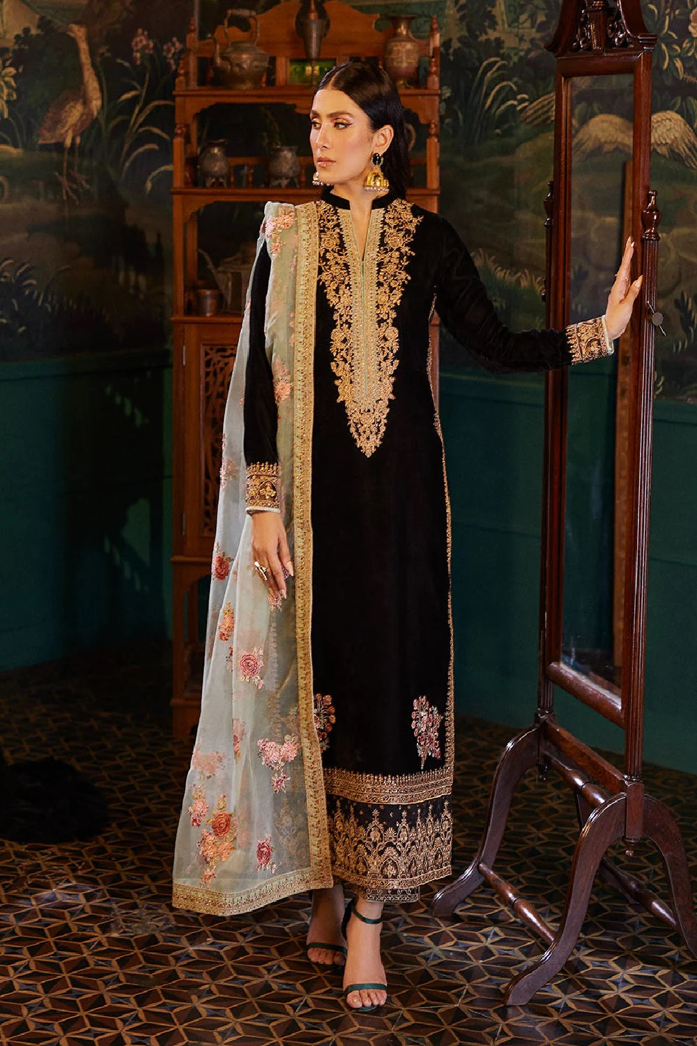 Zainab Chottani Velvet Collection ANDLEEP D-1 - TC-948