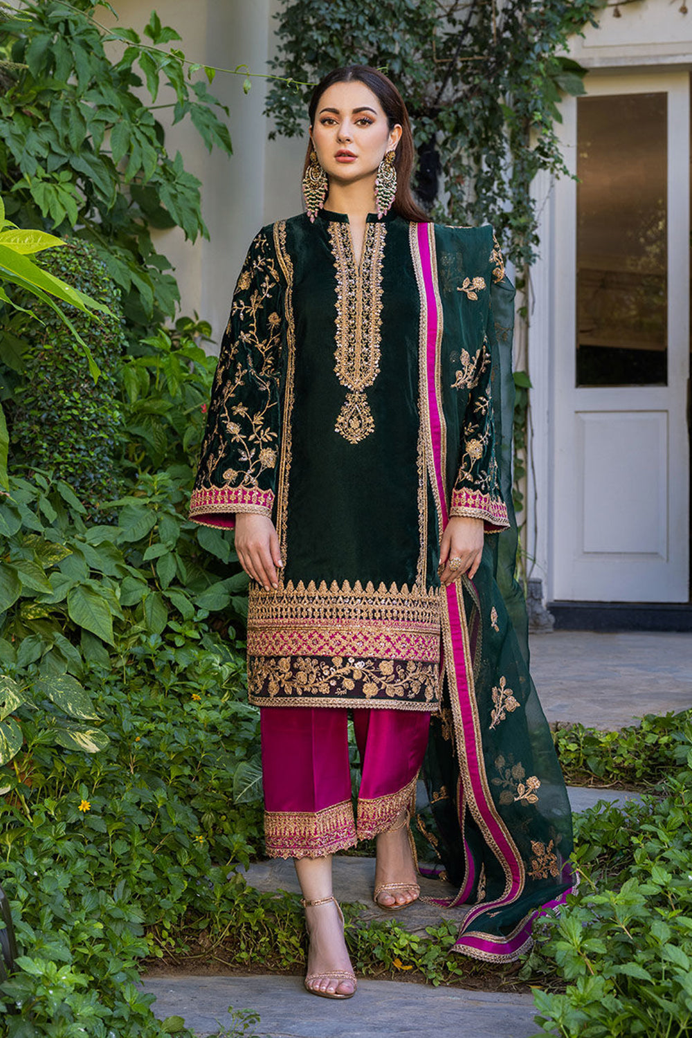 Zainab Chottani - Velvet Collection'22