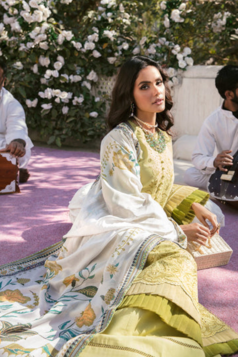 Afrozeh - Lamhay Luxury Lawn Edit'23 - SAGE - TC-322